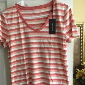 Woman tommy tee